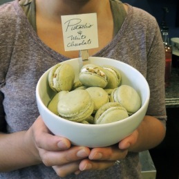 Pistachio and white chocolate macaroons at Fortezza